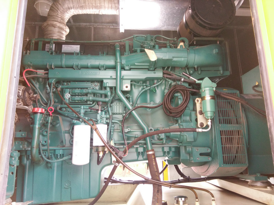 沃爾沃TWD1643GE發(fā)電機(jī)組檢修